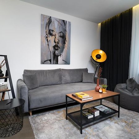 The Grey Apartment Sofia Exterior photo